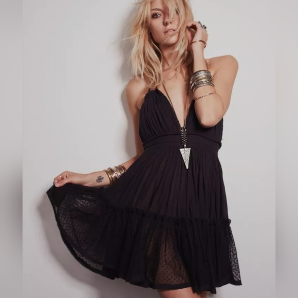 New Boho Lace Tulle Dot Ruffle Halter Mini Dress Strappy Tie Black - Picture 3 of 11